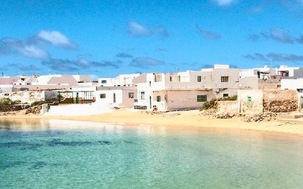 ISLAND OF LA GRACIOSA TOUR FROM LANZAROTE