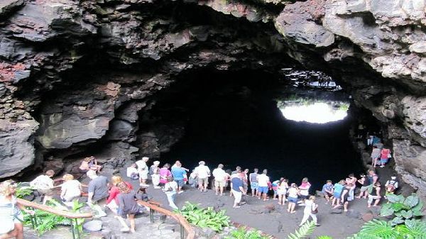 LANZAROTE CESAR MANRIQUE TOUR
