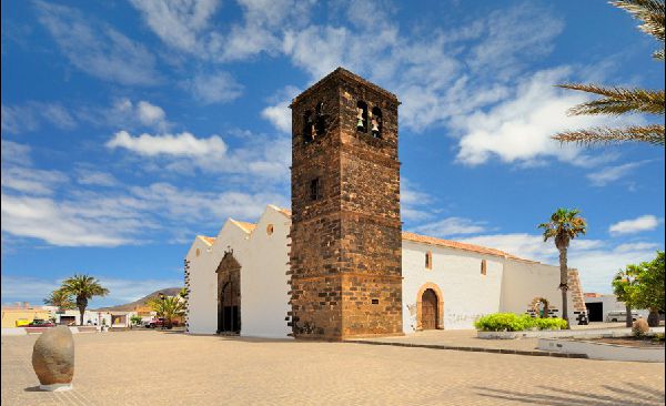 FUERTEVENTURA TOUR FROM LANZAROTE